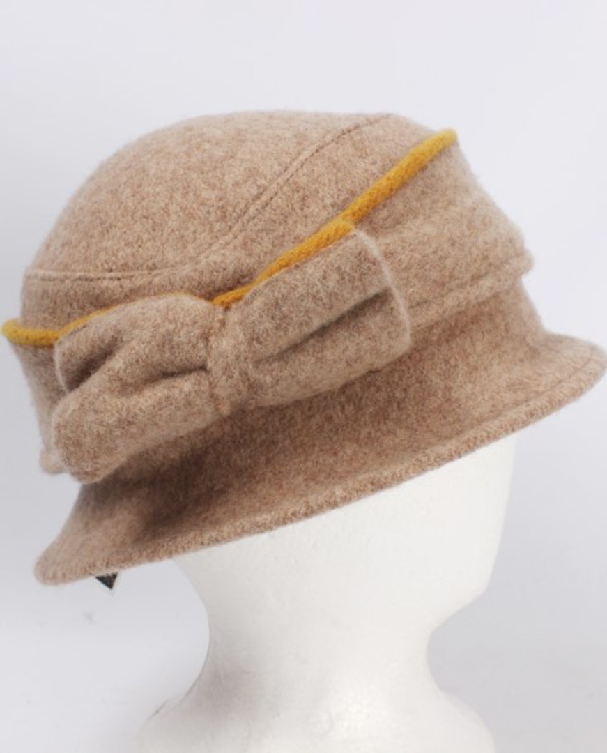 Soft wool felt hat w bow beige Style: HS/4242BGE image 0